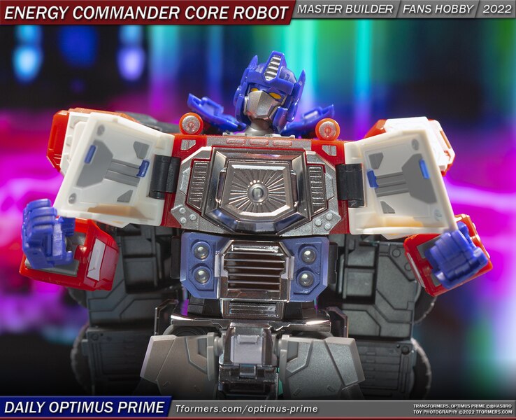 Daily Optimus Prime Energy Commander Core Robot  (6 of 11)